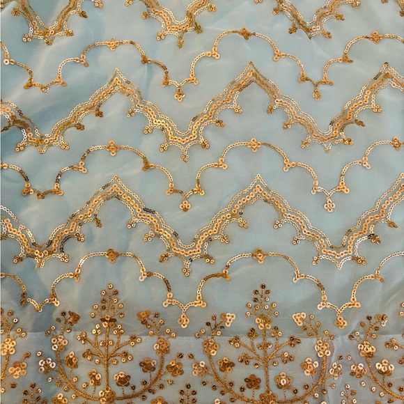 Blue and gold lehenga set - Picture 5 of 11